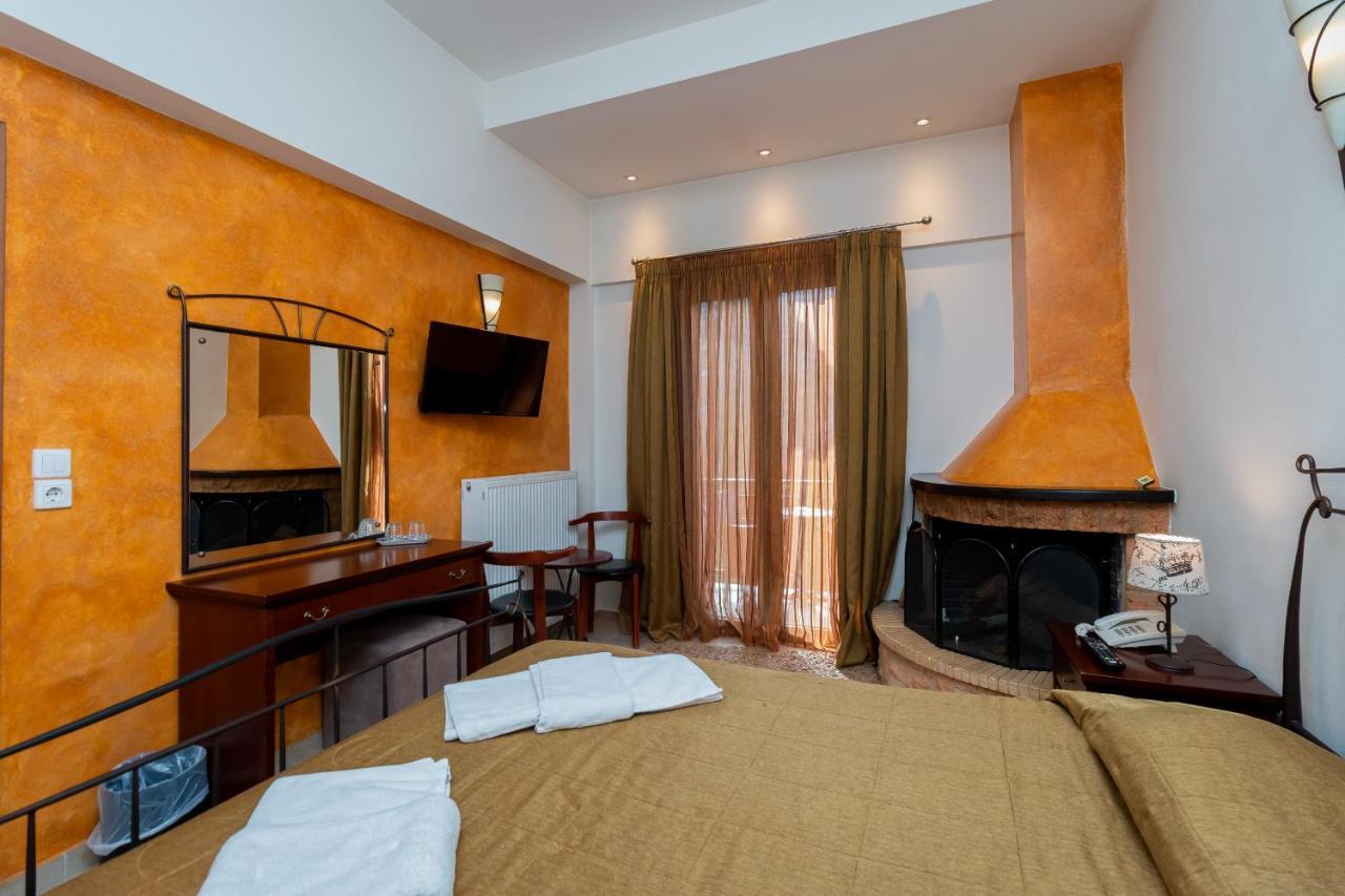 Ahilion Hotel Kalavryta Exterior photo